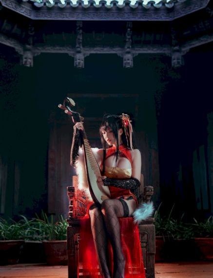 欧美动漫冷艳头像_剧情片高清电影在线