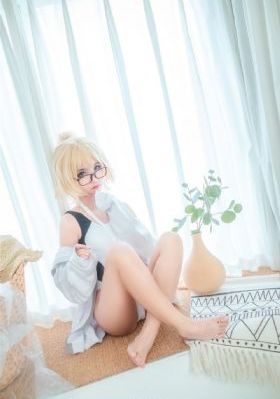 欧美美女搞黄_超清最新电影在线观看
